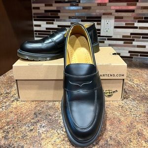 Dr Martens Addy Loafer in Black